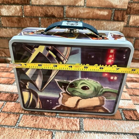 Star Wars Tin Box Mandalorian The Child Baby Yoda - Picture 9 of 12